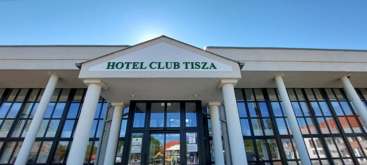 Hotel Club Tisza Lakitelek ภายนอก รูปภาพ